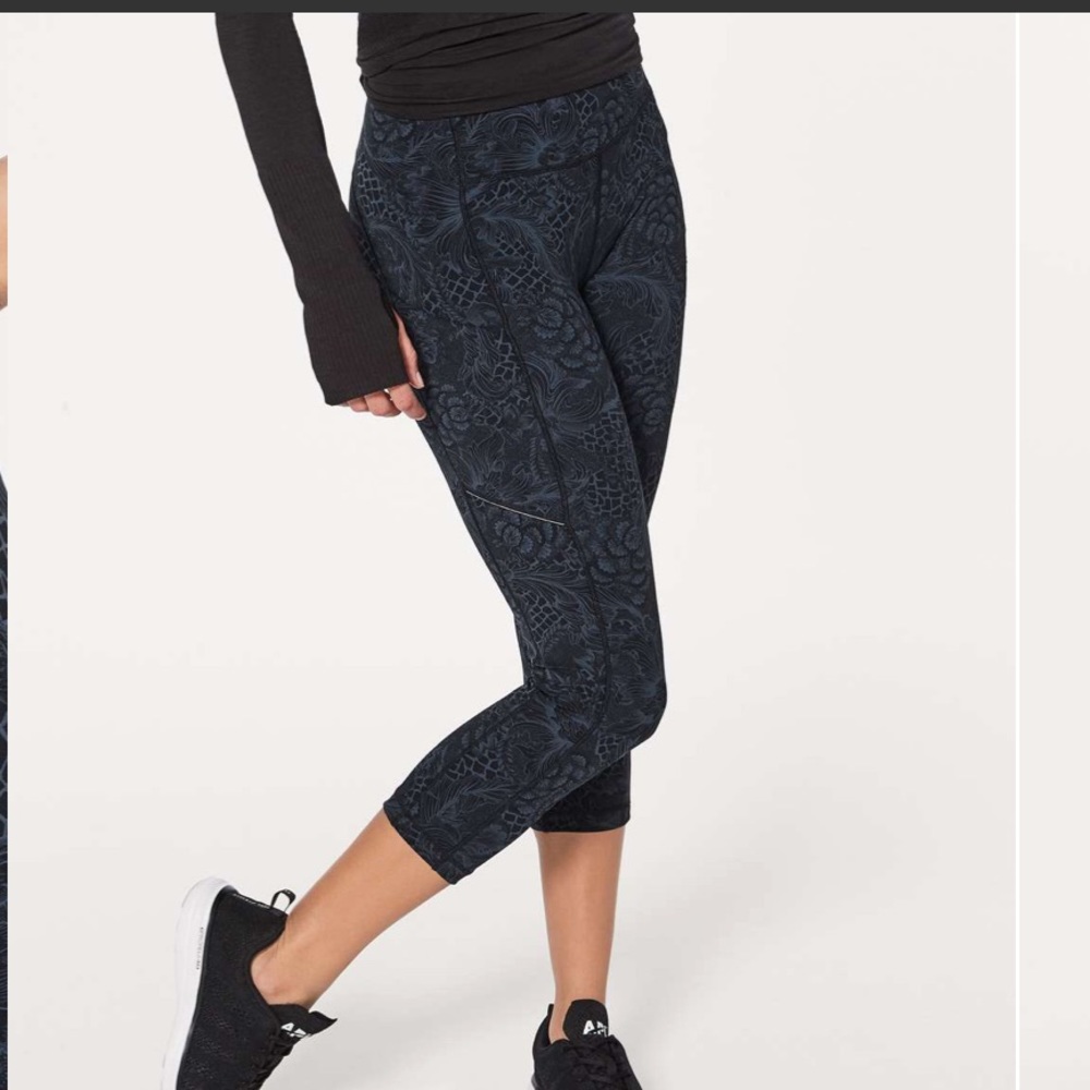 Lululemon Speed Up Crop 21” Legging